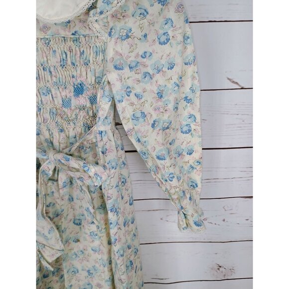 Polly Flinders Long Sleeve Floral Vintage Smocked Girls Size 5 Dress - Picture 7 of 9